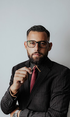 Dr. Michael Rocha, advogado